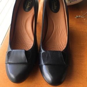 Black leather Clark dress shoes